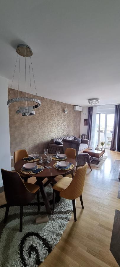 Premium Lux Kg * Kragujevac